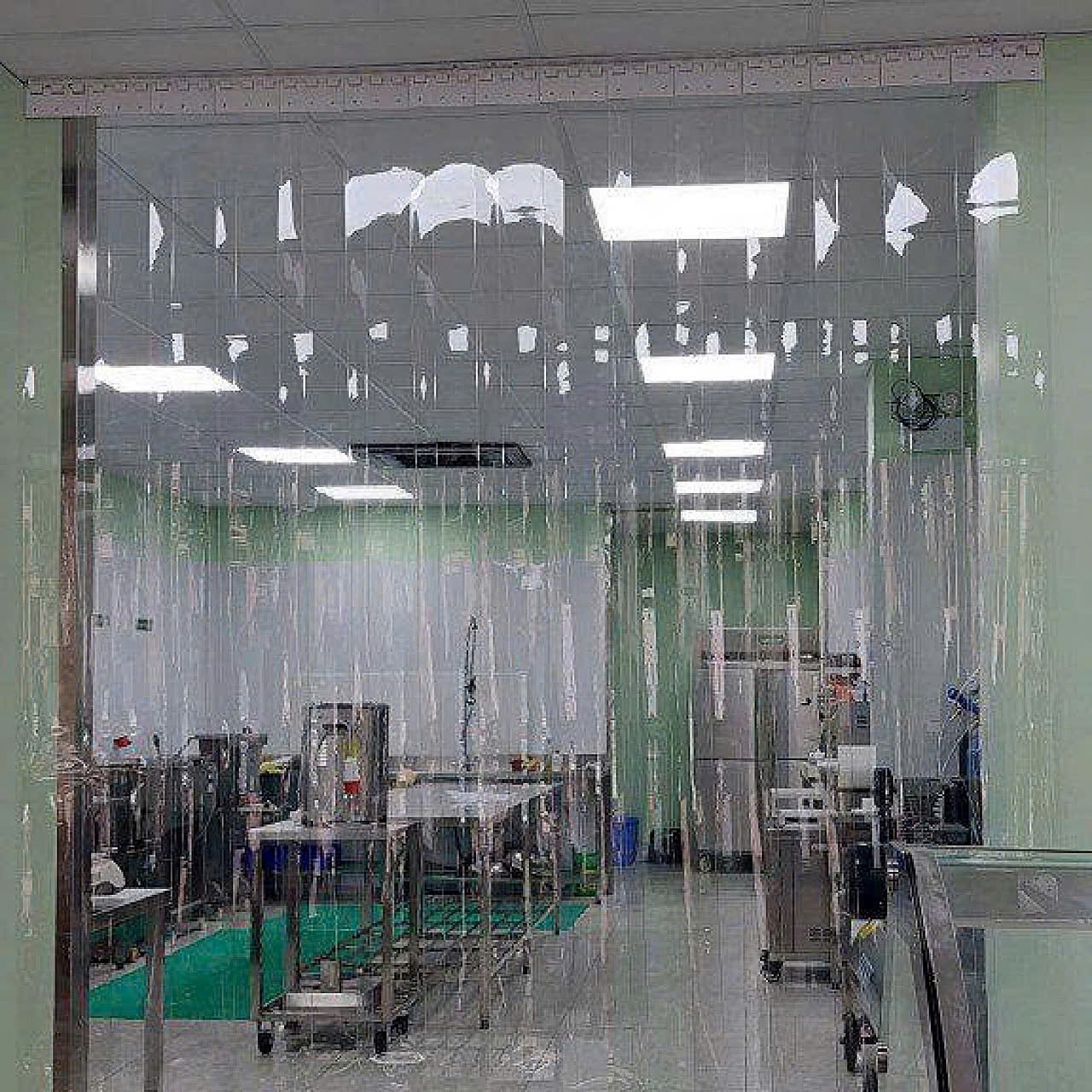 Rèm nhựa pvc ngăn lạnh 2026, Lắp đặt hôm nay, Giao toàn quốc Cửa nhựa ngăn lạnh