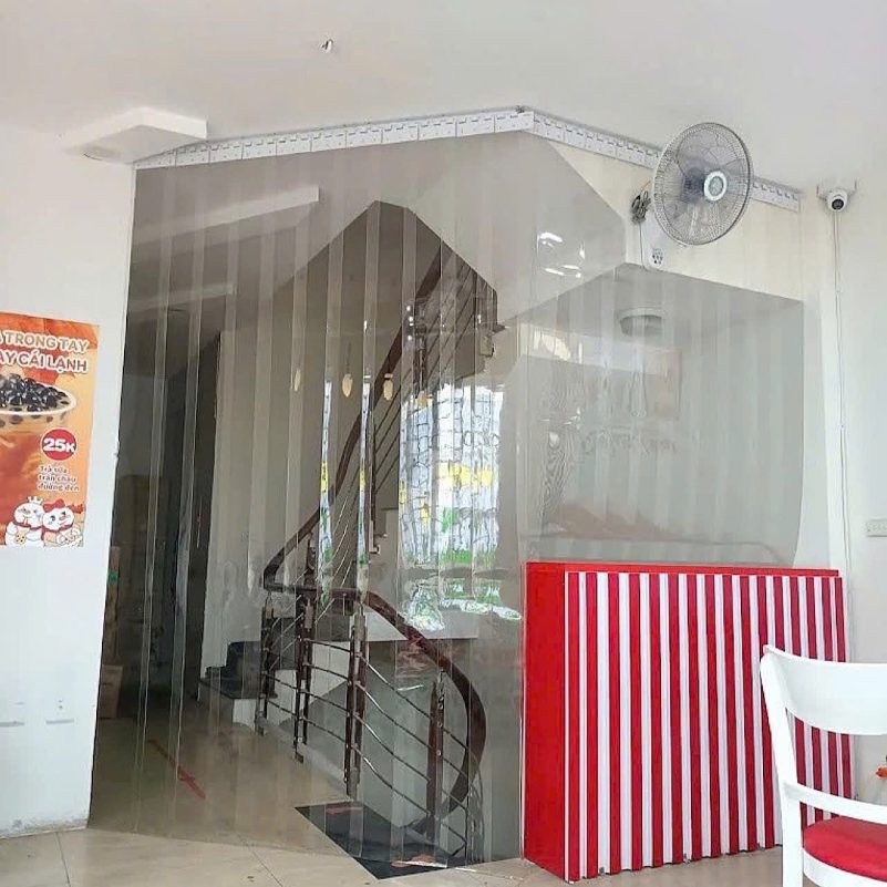 Rèm nhựa cách nhiệt