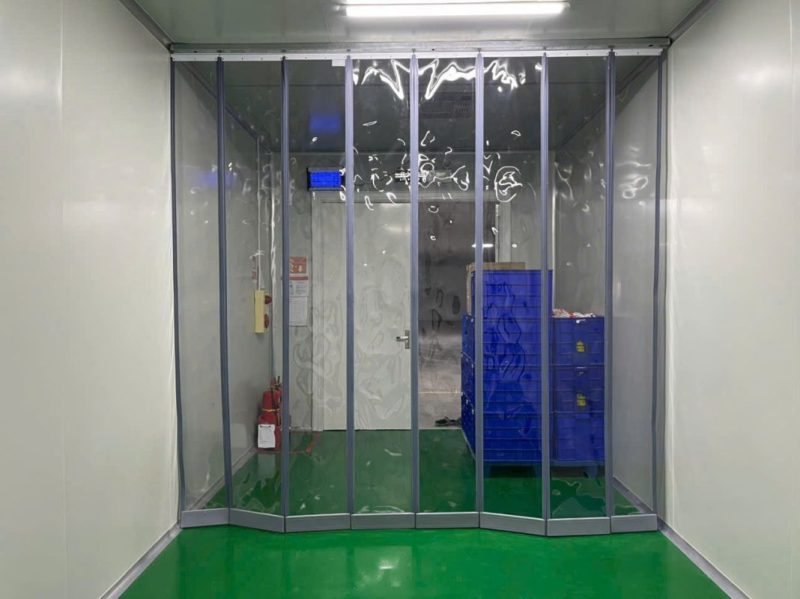 Rèm Nhựa PVC Nam Châm Từ Tính Hiệu Quả Đến 99% Rèm nam châm pvc