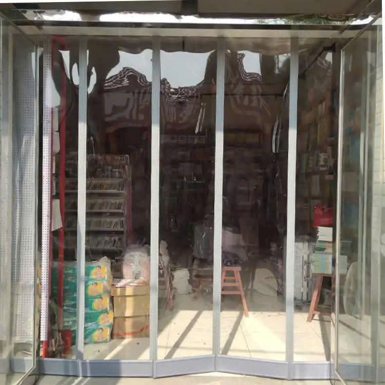 rèm tù tính pvc