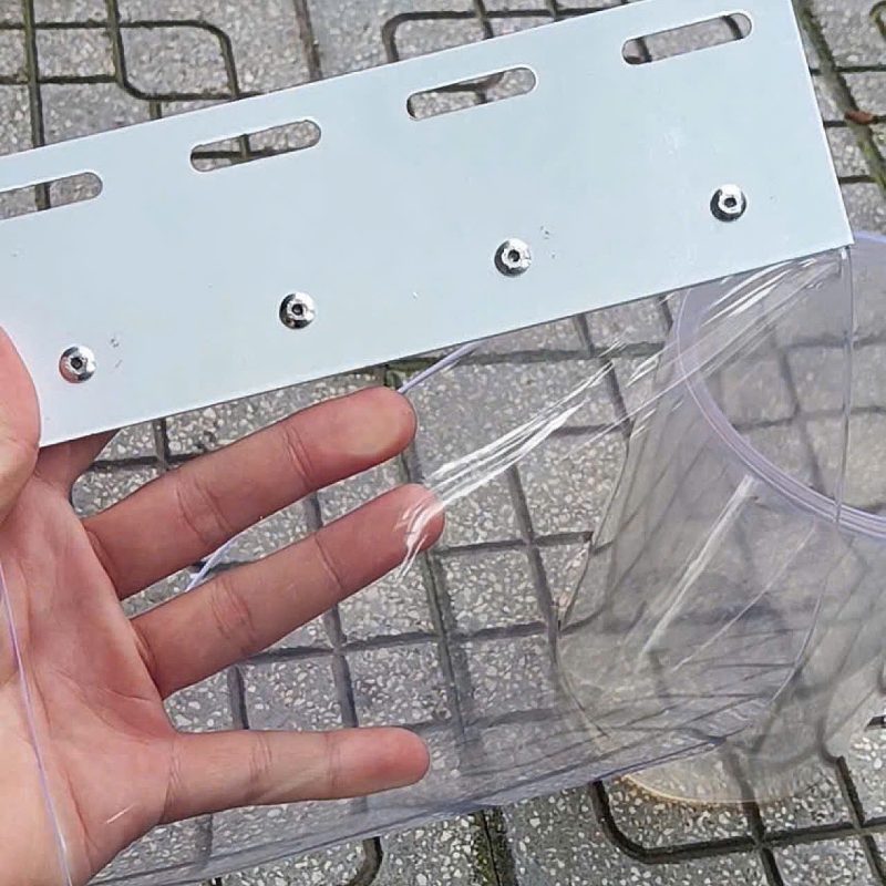 Rèm ngăn lạnh chắn điều hoà giá rẻ mua ở đâu - Minh Khôi Tấm nhựa pvc trong suốt