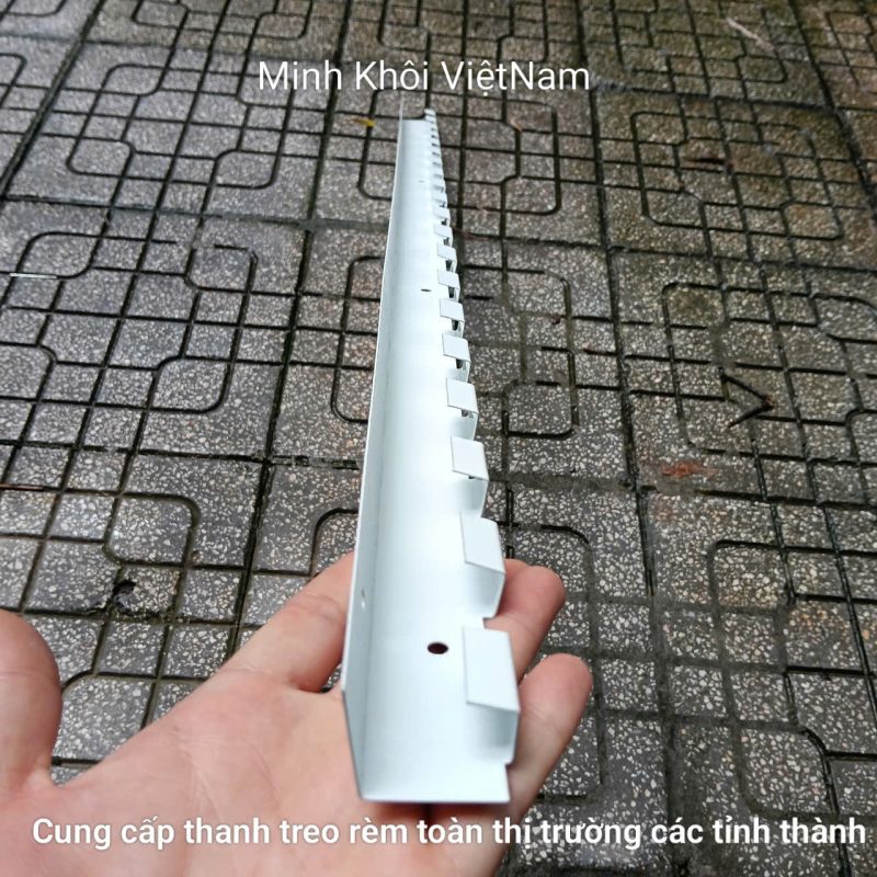 Rèm ngăn điều hoà, rèm ngăn lạnh, rèm nhựa trong suốt Thanh treo rèm ngăn điều hoà